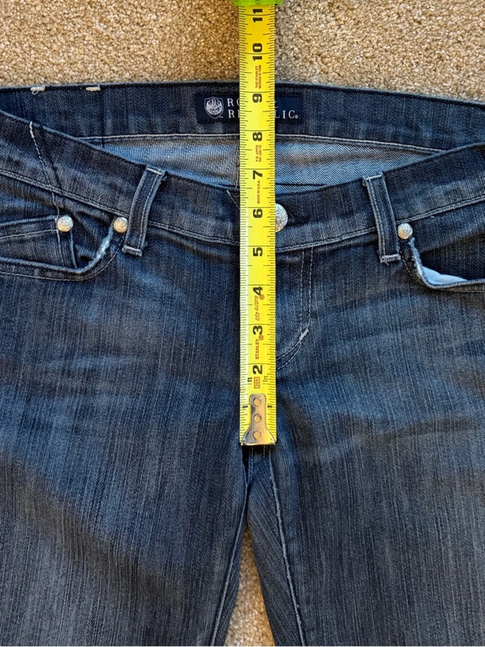 Rock & Republic Low Rise Skinny Jeans Size 26 Med Dk Wash Embroidered Pocket - Picture 11 of 16